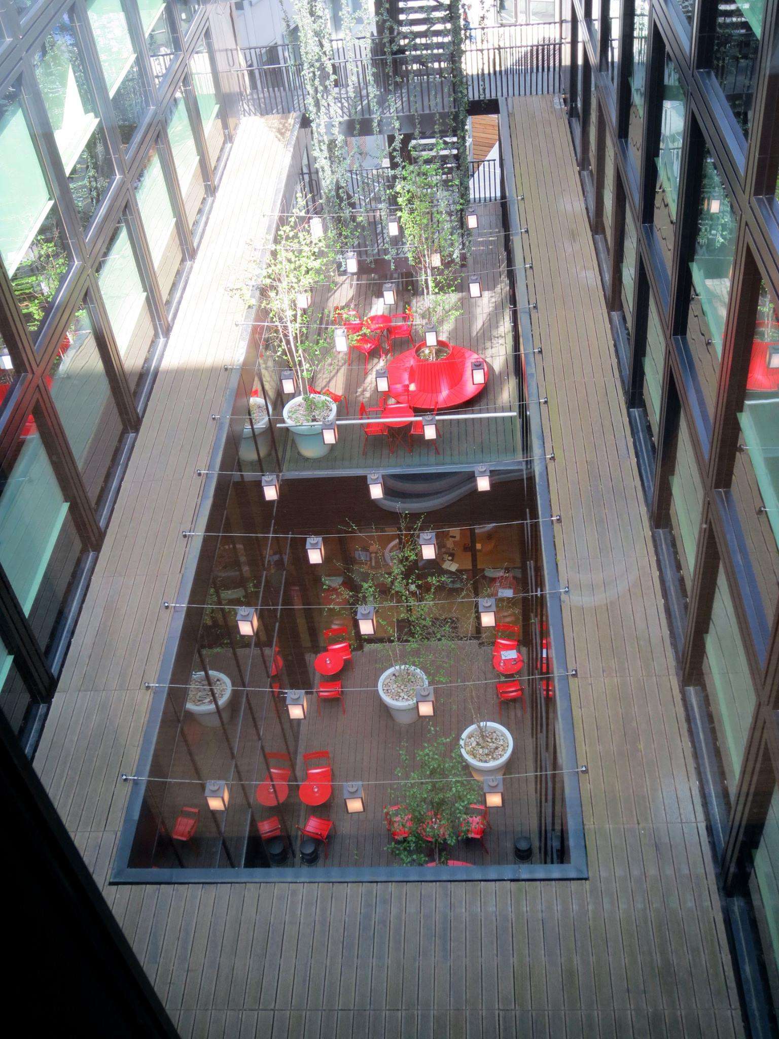 The CitizenM courtyard