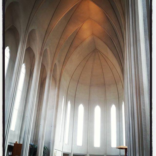 Hallgrimskirkj interior