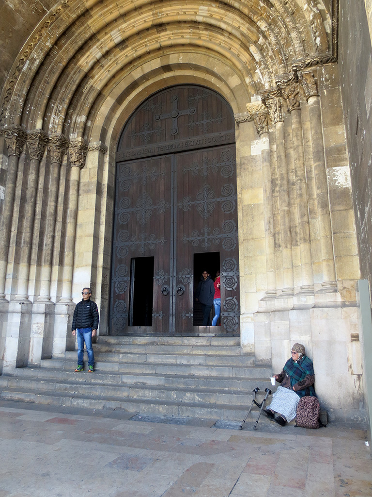 The main doors of the Sé