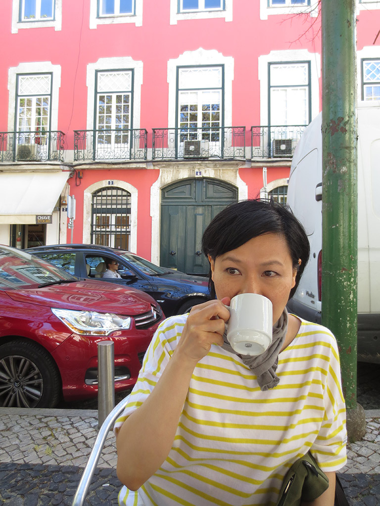 Tea in Largo do Carmo