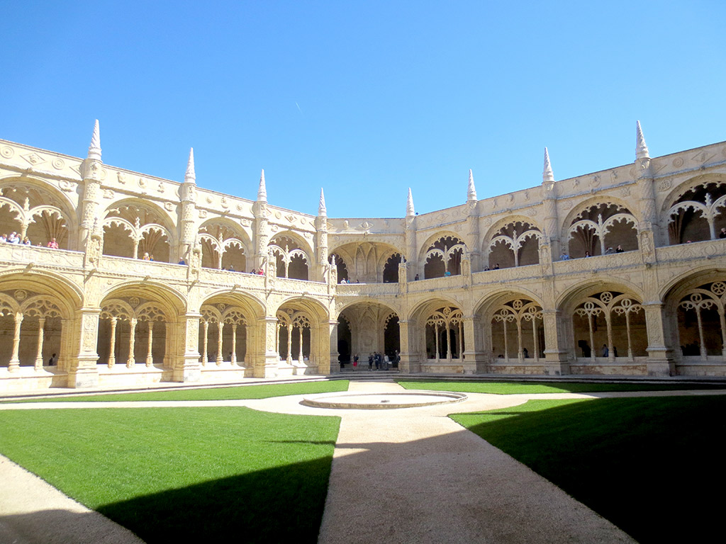 Mosteiro dos Jerónimos Cloister