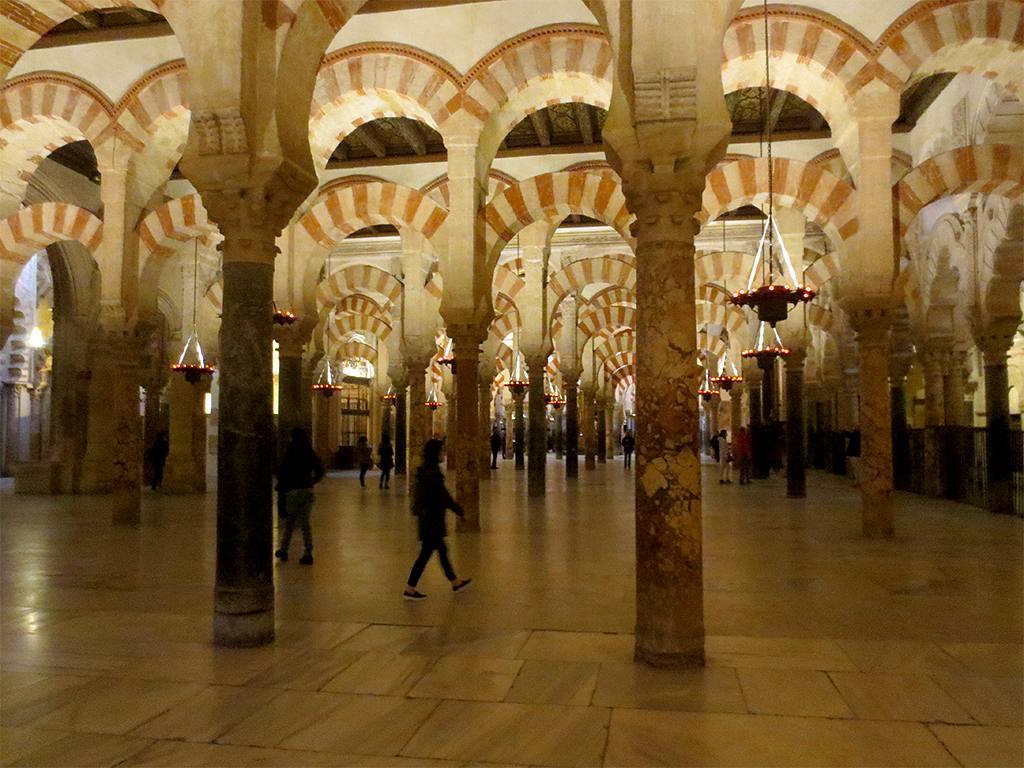 Josie in the Mezquita