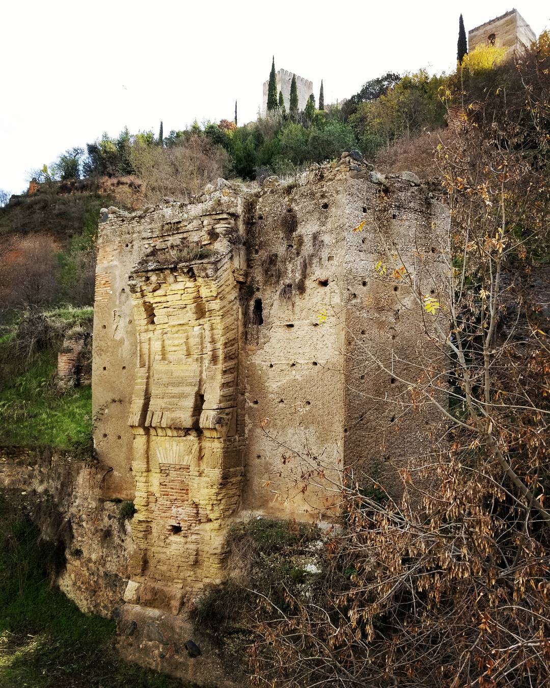 La puerta de los Tableros