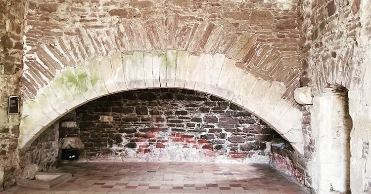 Enormous Kitchen Fireplace