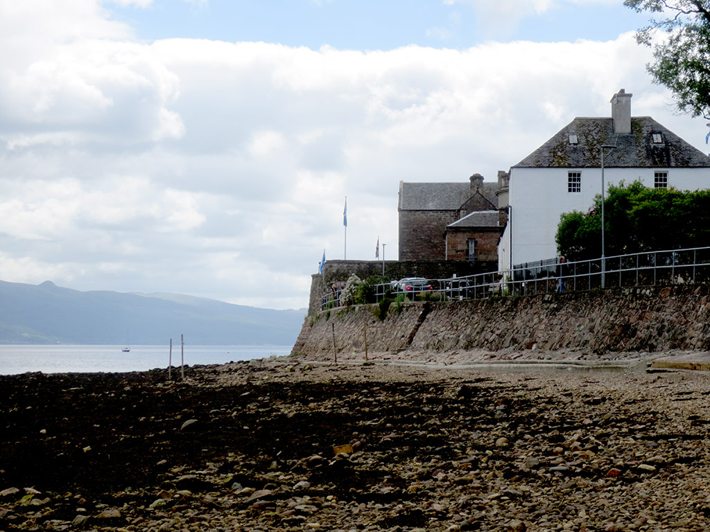 Inveraray Shore